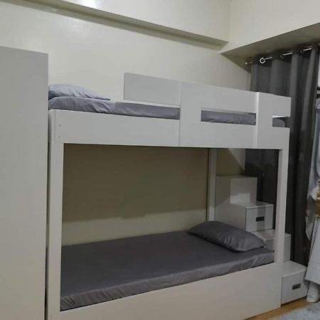 Budget Accommodation Holland Park Condominium Southwoods Binan Laguna Jalang Ngoại thất bức ảnh