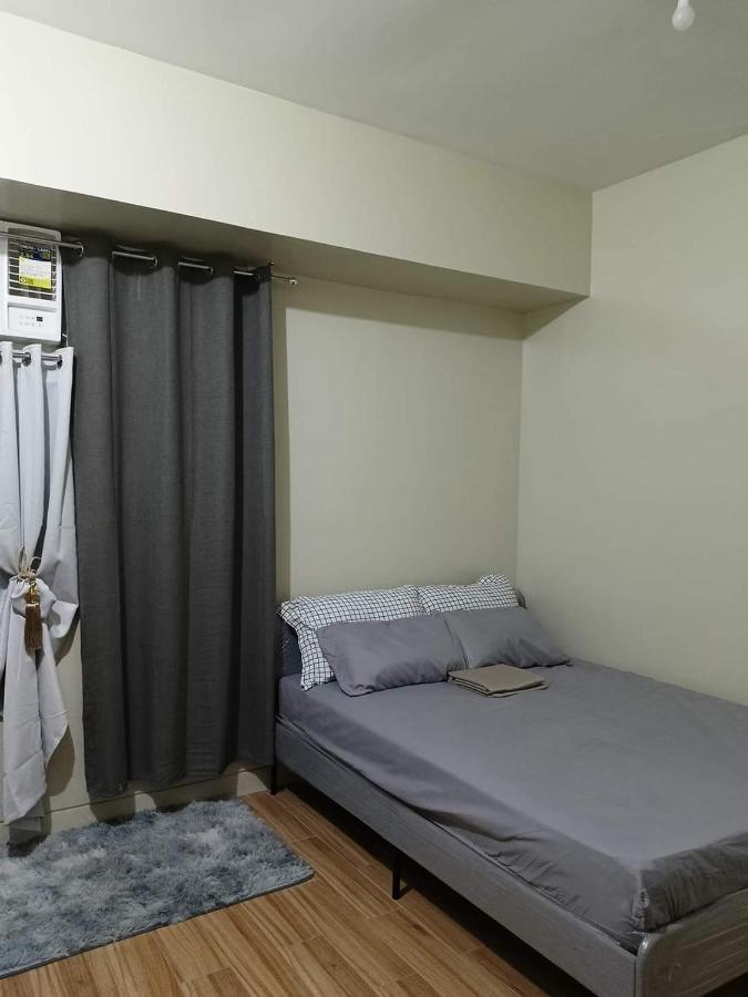 Budget Accommodation Holland Park Condominium Southwoods Binan Laguna Jalang Ngoại thất bức ảnh
